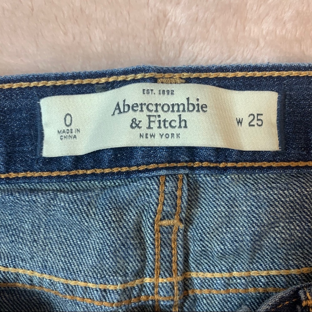 4/$25 Abercrombie & Fitch Embellished Jean Shorts - Picture 6 of 7
